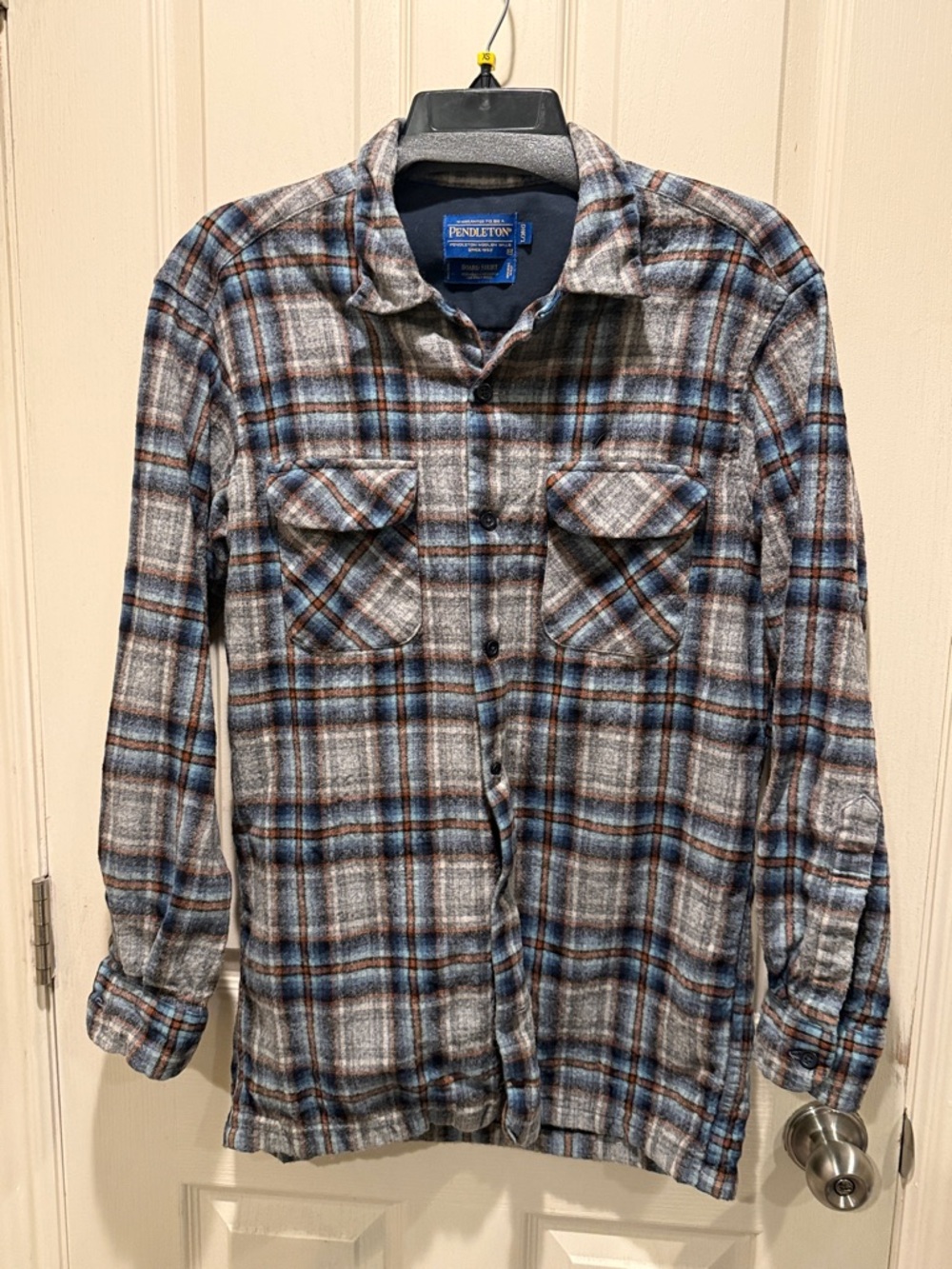 Casual Corner Blue Gray Brown Plaid Button-Up Shirt
